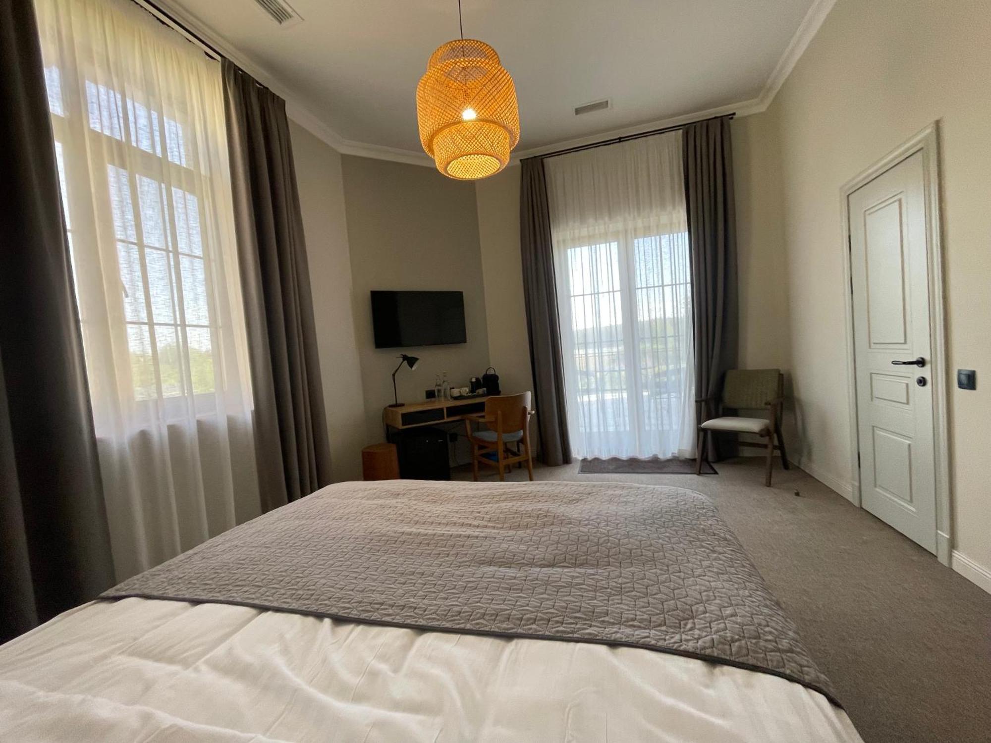 Bobritsa Dacha Hotel Luaran gambar