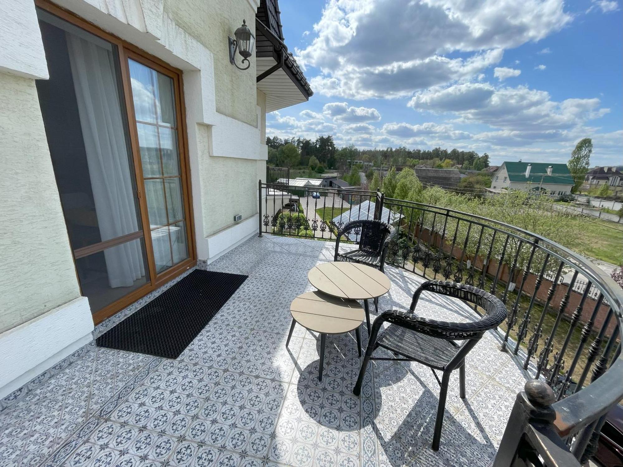 Bobritsa Dacha Hotel Luaran gambar