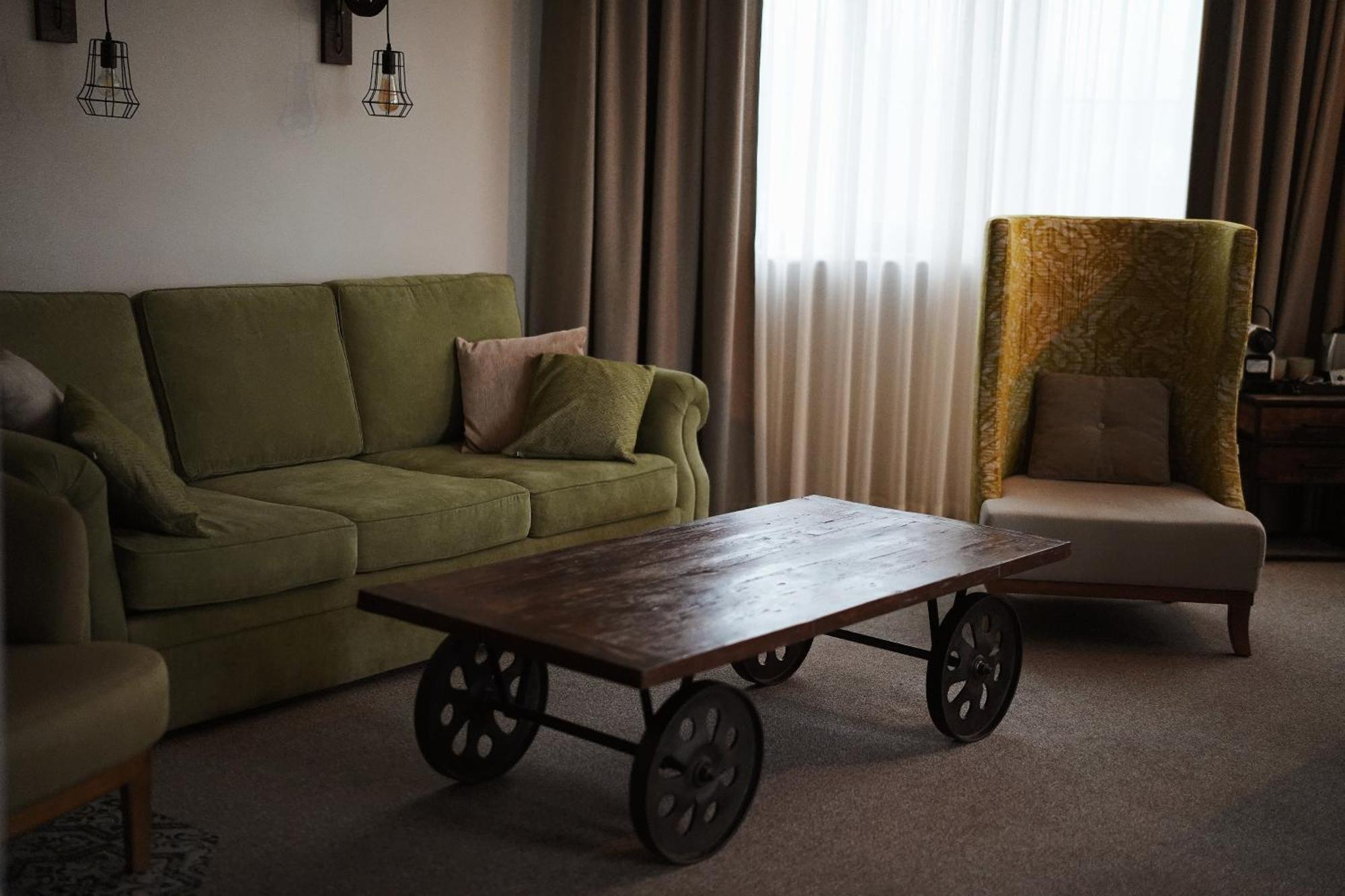 Bobritsa Dacha Hotel Luaran gambar