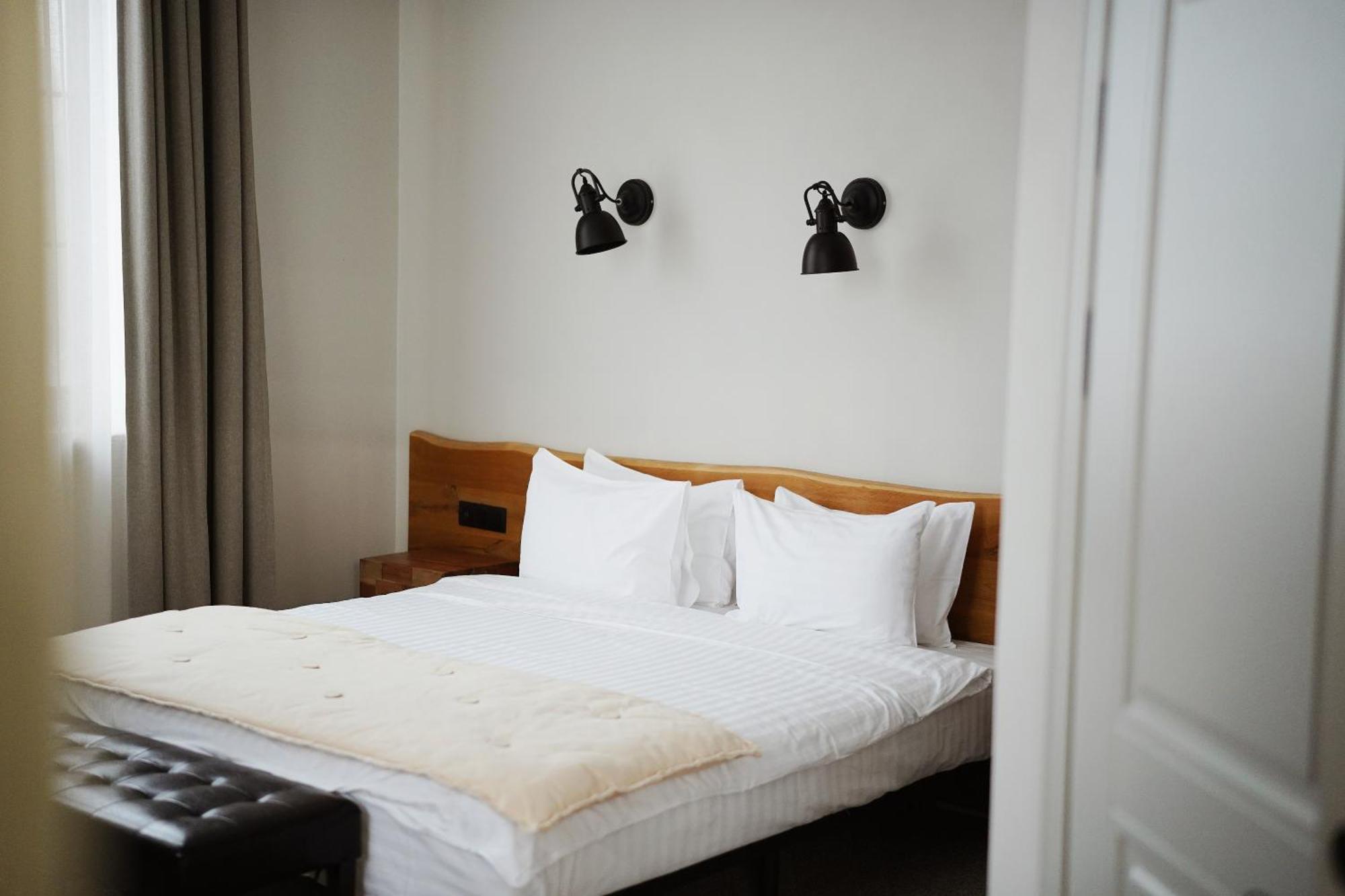 Bobritsa Dacha Hotel Luaran gambar