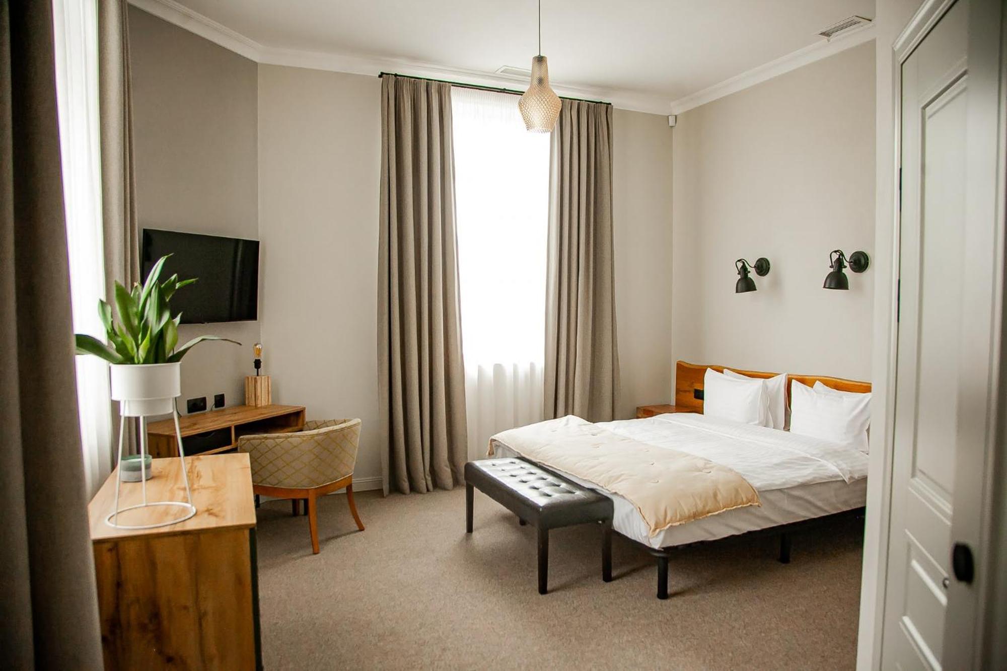 Bobritsa Dacha Hotel Luaran gambar